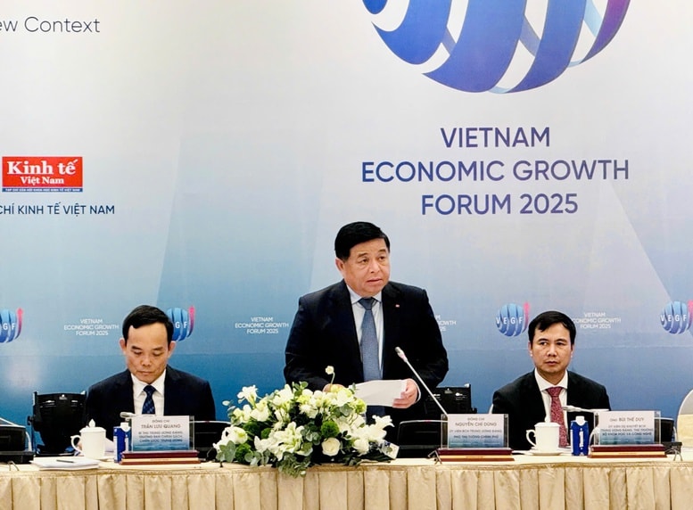 Các giải pháp trọng tâm cho tăng trưởng kinh tế cao và bền vững
