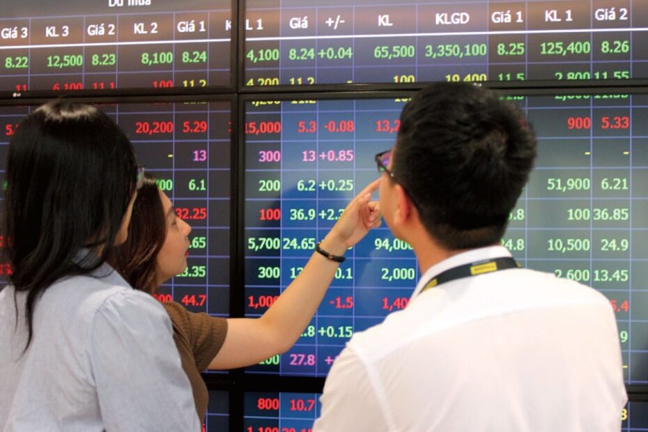 Nắm giữ cổ phiếu phòng thủ khi thị trường giảm sâu