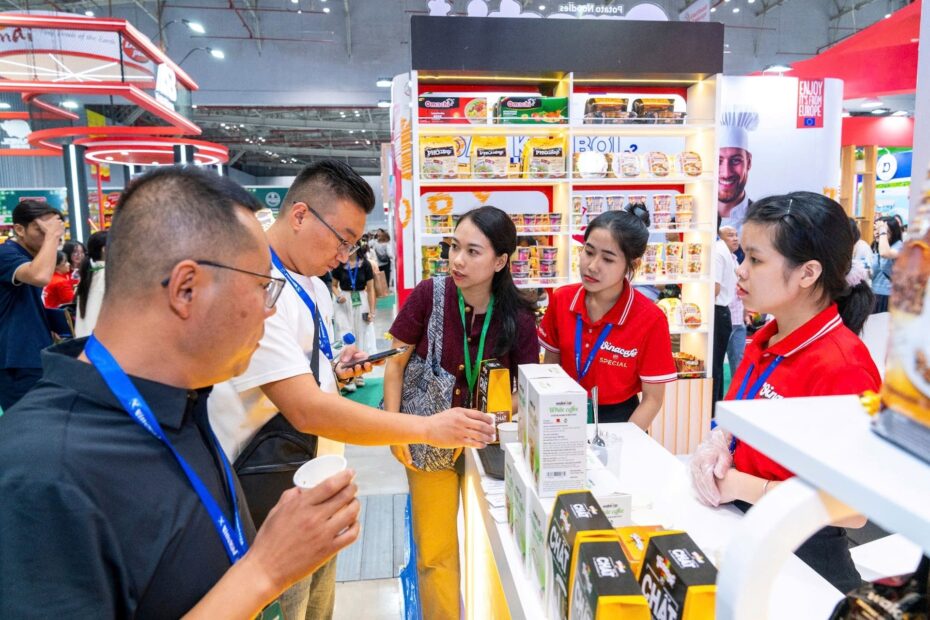 Chiến lược “bán hệ thống” thay vì “bán món ăn”