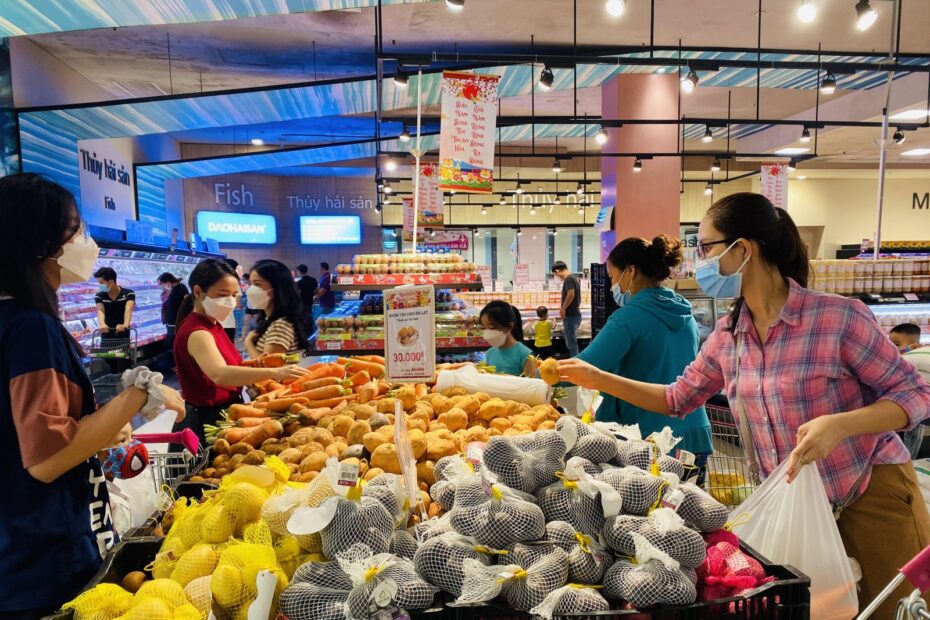 Kích cầu tiêu dùng nội địa cho tăng trưởng bền vững