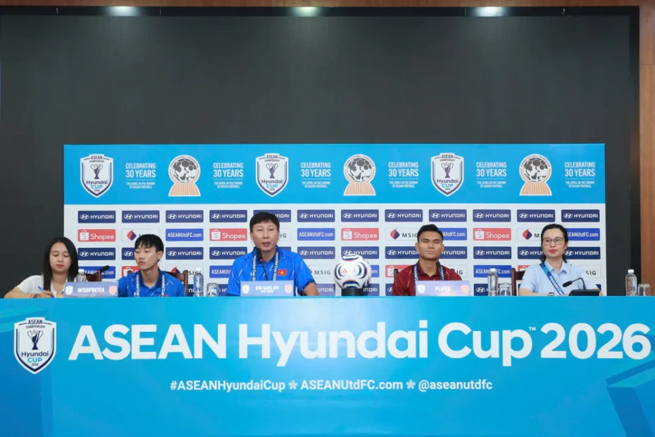 HLV Kim Sang Sik: ‘Đội tuyển Việt Nam muốn ghi nhiều bàn vào lưới Malaysia’