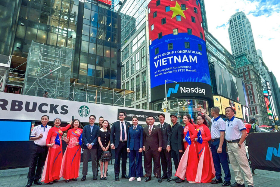 Khoảnh khắc Việt Nam giữa New York trong tuần thị trường được nâng hạng