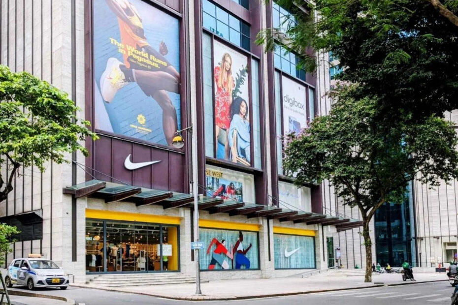 Bài toán thích nghi của Nike