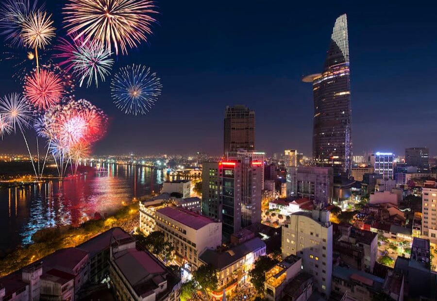 Nghịch lý thị trường bất động sản: Tồn kho tăng vọt, giá vẫn “leo thang”