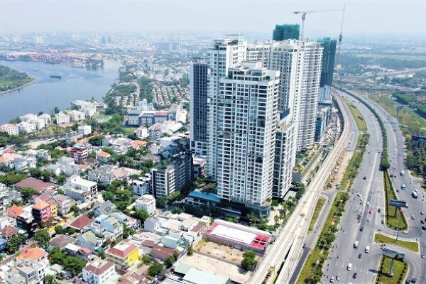Vì sao bất động sản giảm giá vẫn khó có người mua?